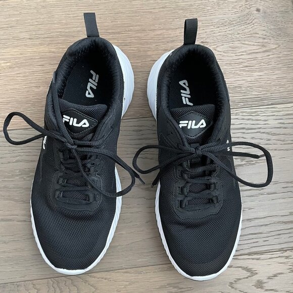 Fila Trazoros Energized 2 Athletic Lo Cut Lace Up Sneakers Black + White Sz 9 - Picture 2 of 11